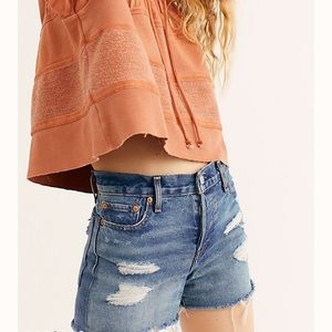 Levi’s Wedgie Hi Rise Cut Off Shorts